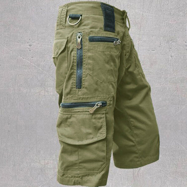 Levi | Versatile Short Cargo Trousers