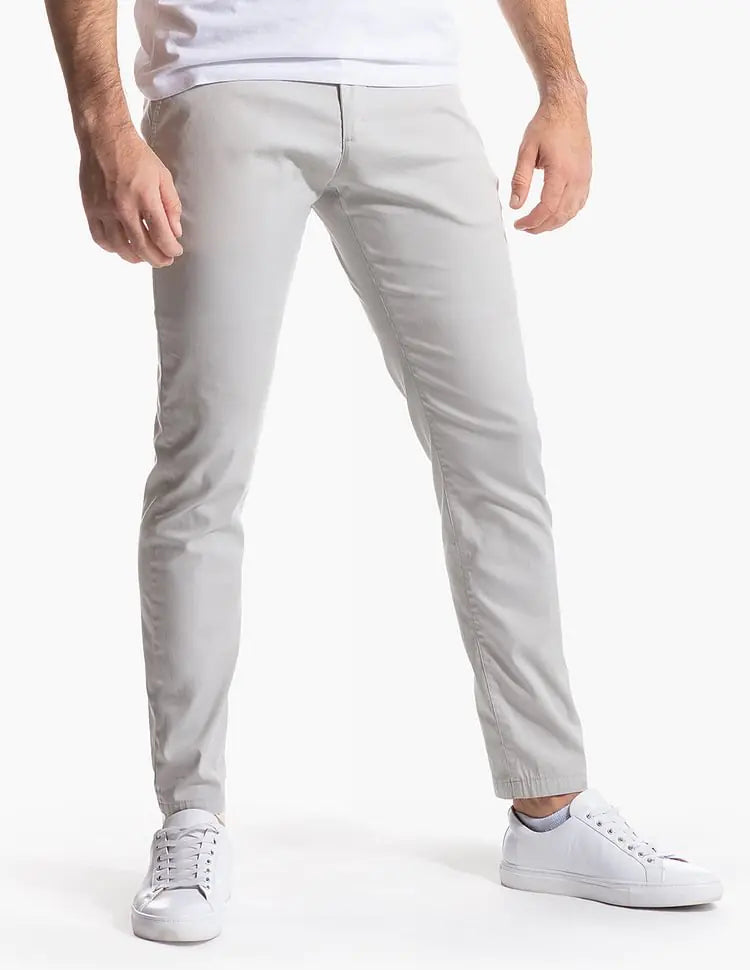 Cas | Clean Cut Chinos