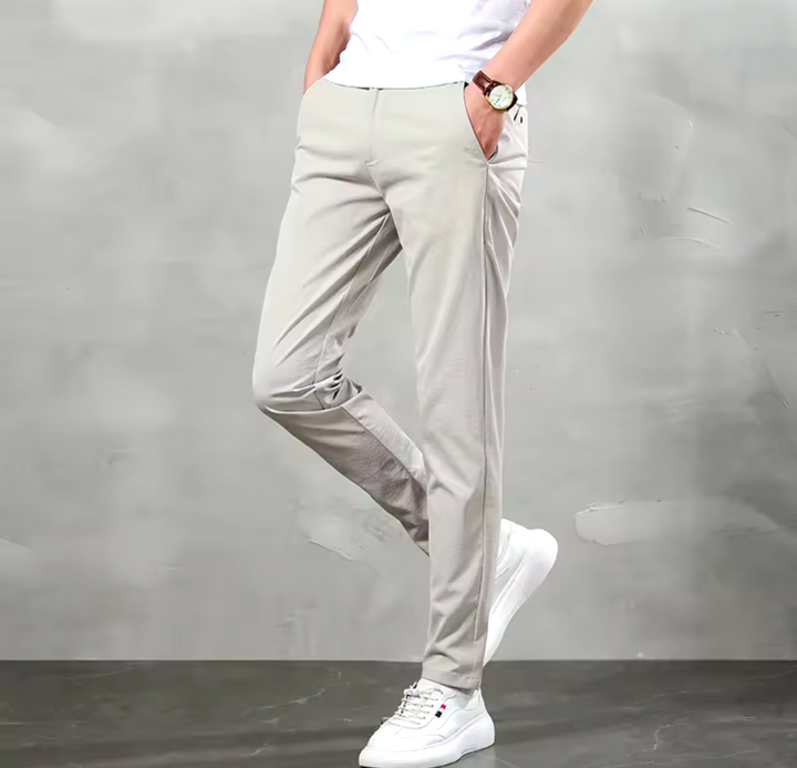 Tijn | Lightweight Chinos