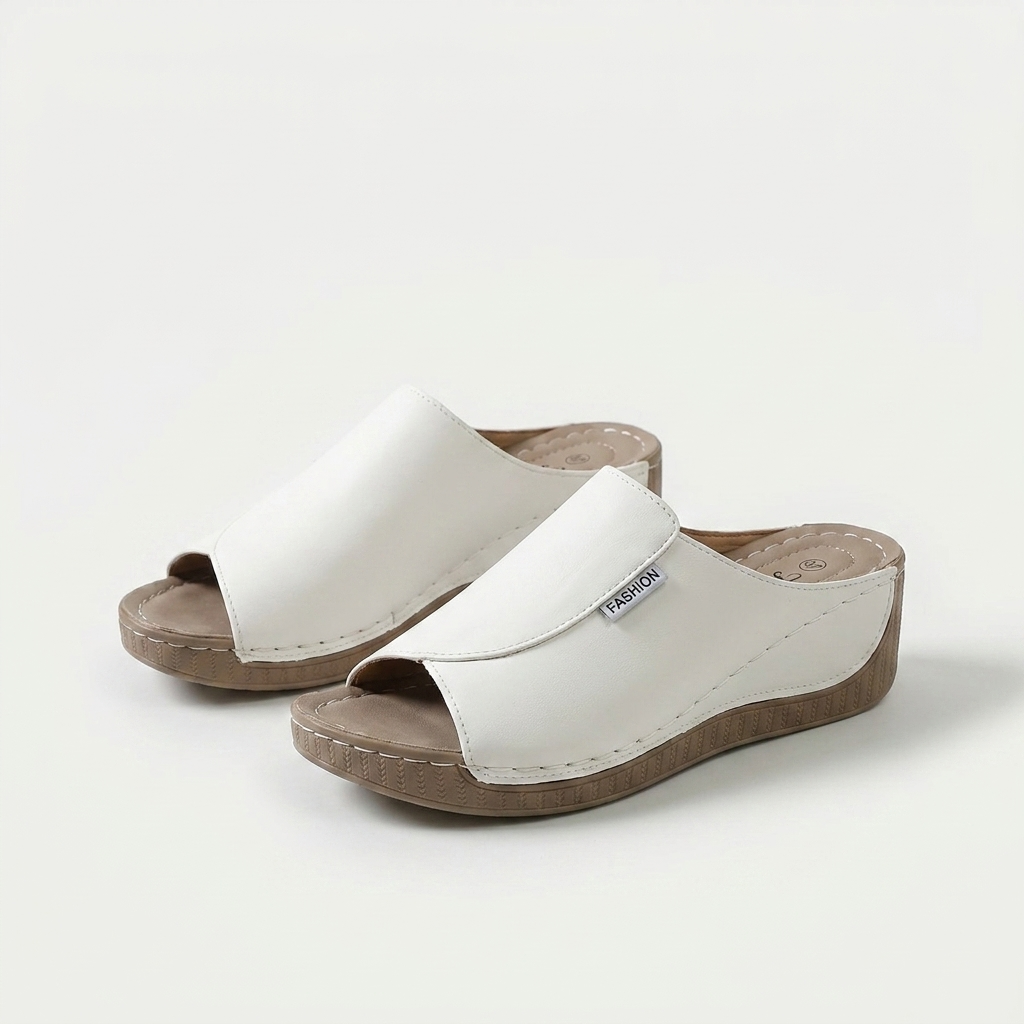 Indy – Comfortable Slipper with Arch Support