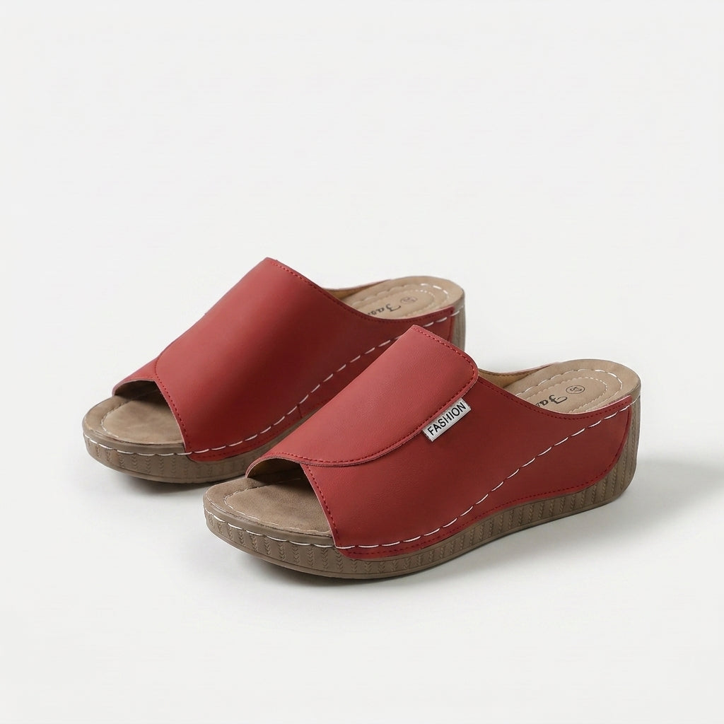Indy – Comfortable Slipper with Arch Support