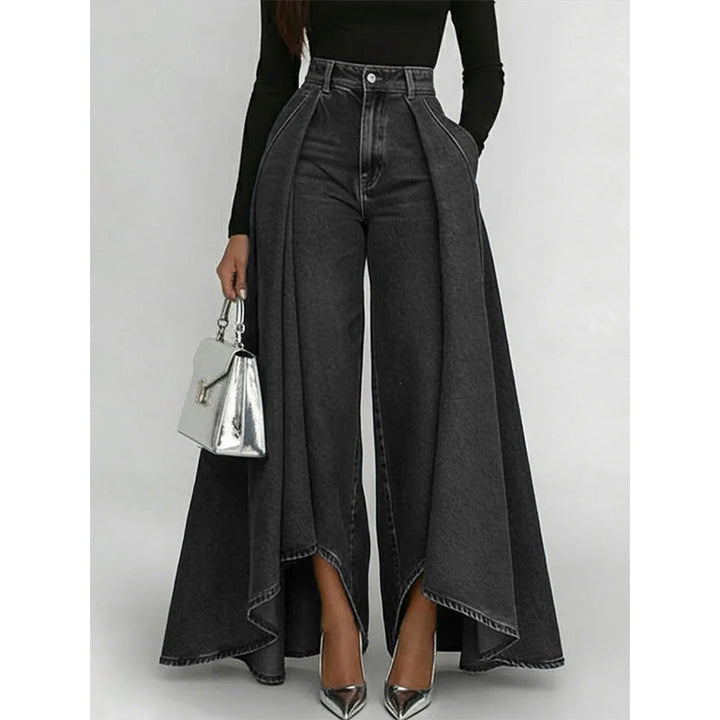 👖✨ Avant-garde, wide high-waisted jeans